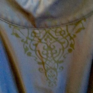 Athleta Poly/ spandex work out top